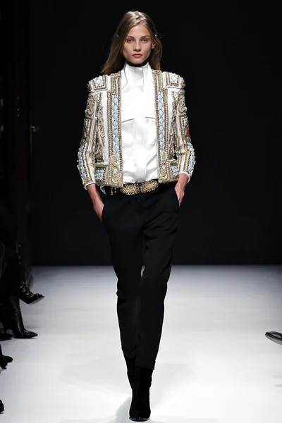 Look 6